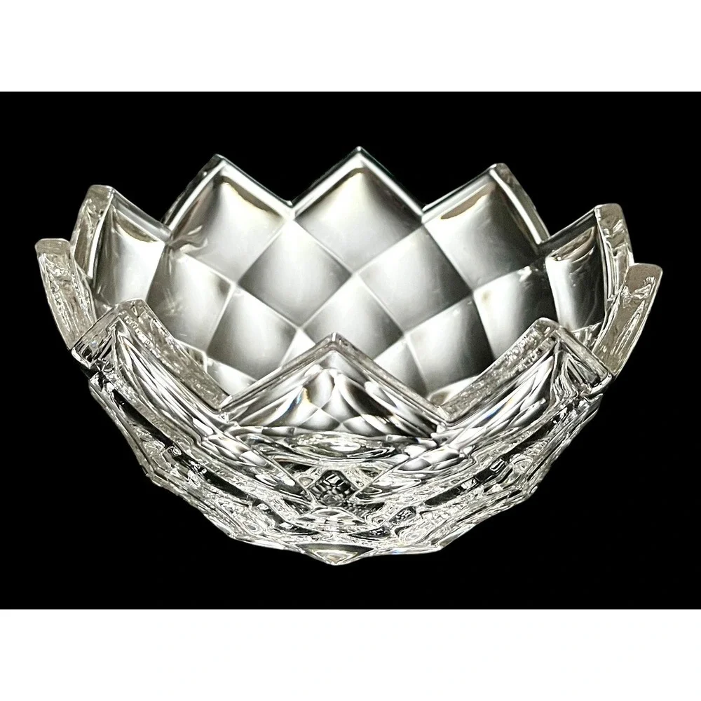 Vintage Mikasa Radcliffe 6" Clear Crystal Bowl Germany Excellent Condition - Picture 2 of 7
